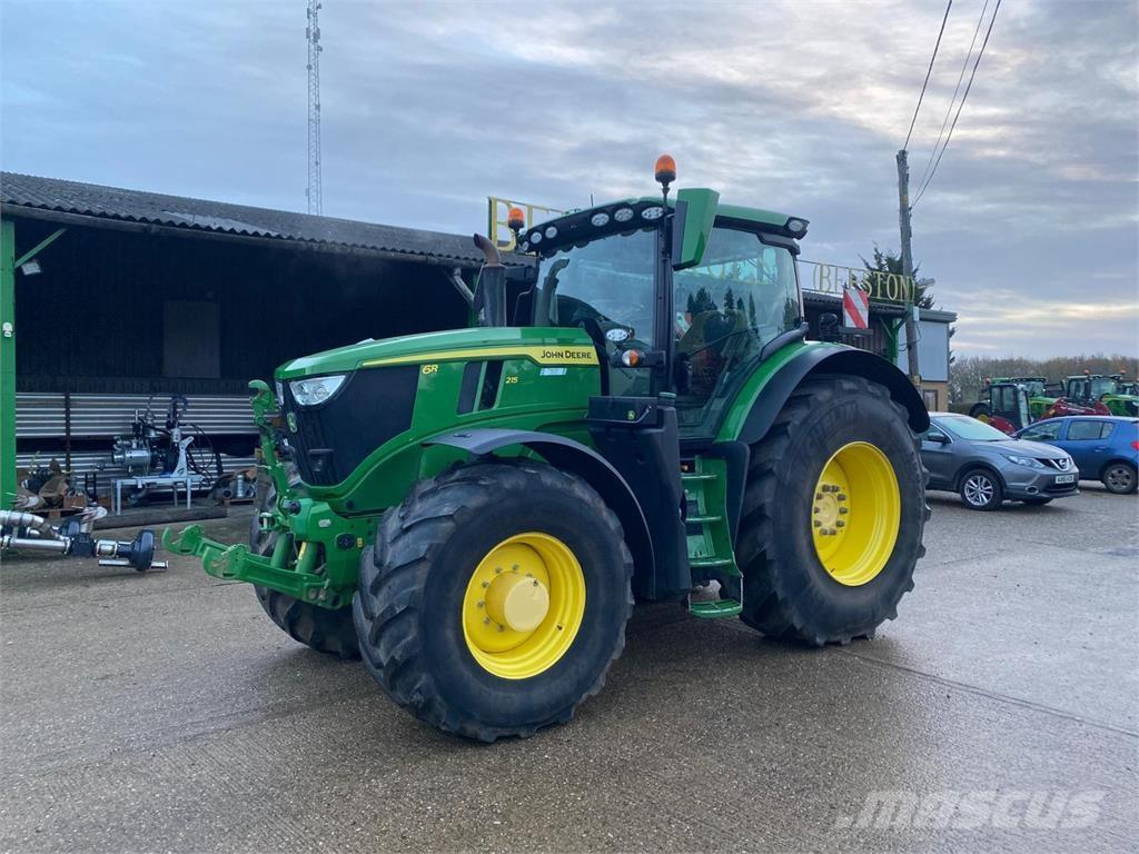 John Deere 6R215 Tracteur