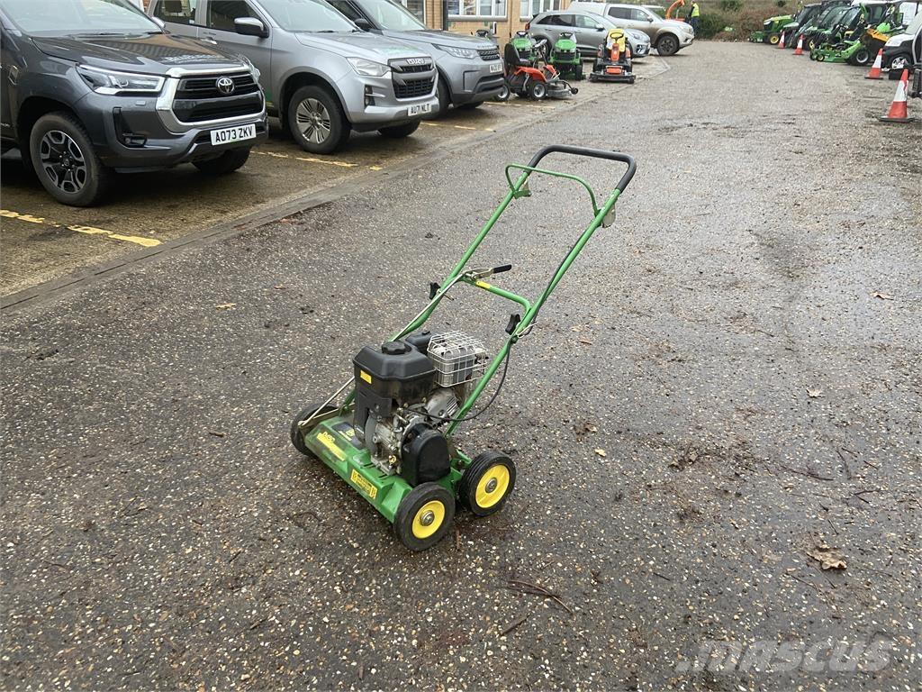 John Deere D45C Scarificateur