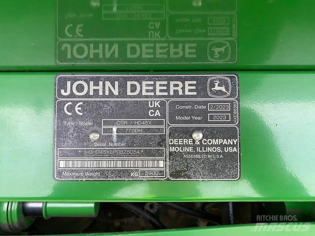 John Deere HD45X Moissonneuse batteuse