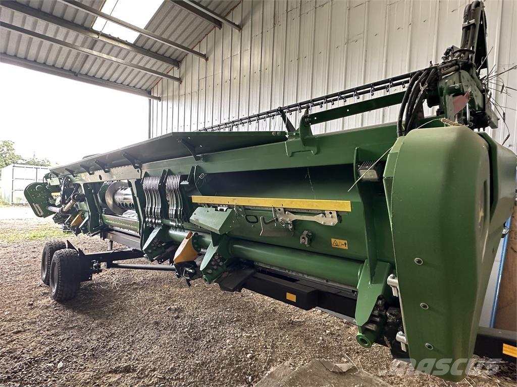 John Deere T670 Moissonneuse batteuse