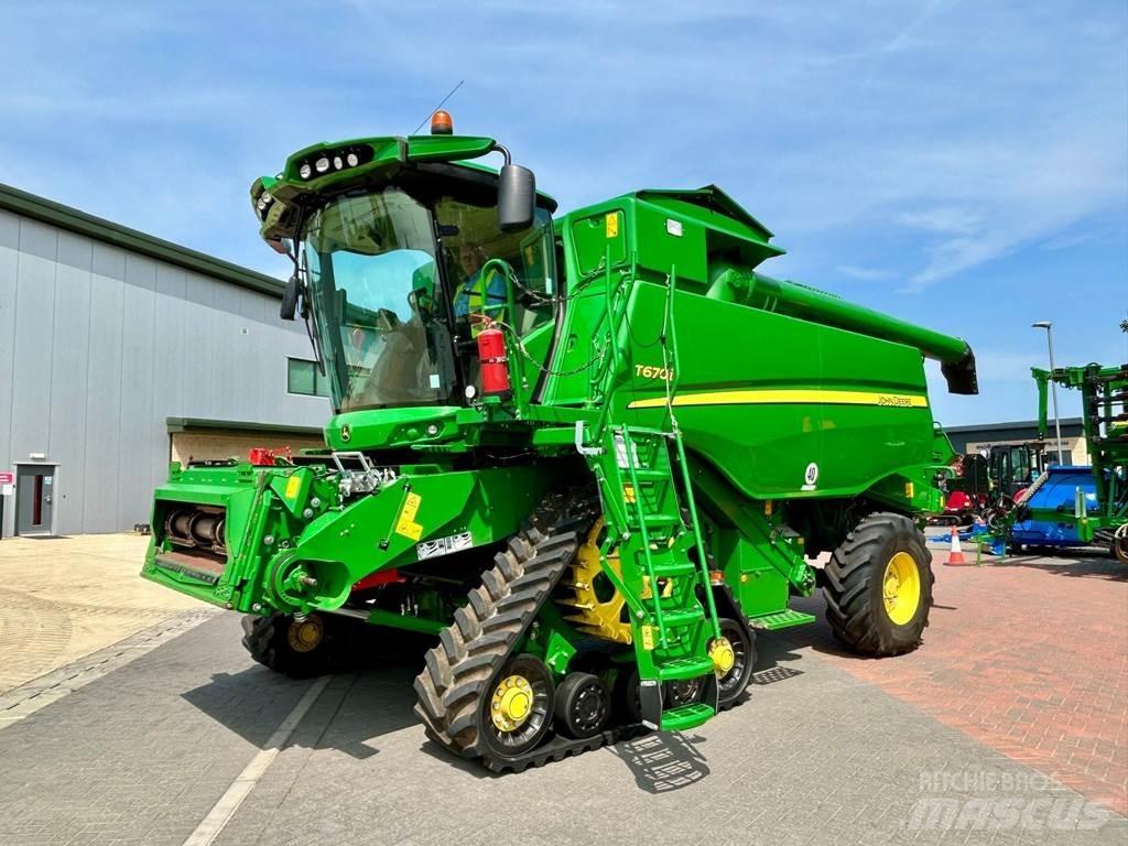 John Deere T670 Moissonneuse batteuse