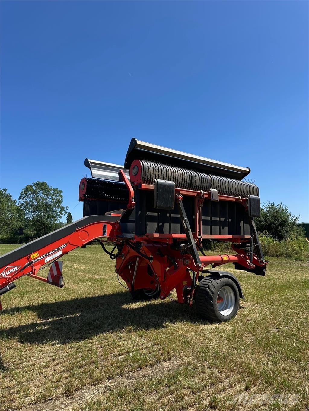 Kuhn MERGEMAXX950 Broyeur / Gyrobroyeur / Epareuse