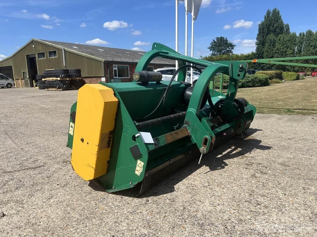 Spearhead Q2500HD Broyeur / Gyrobroyeur / Epareuse