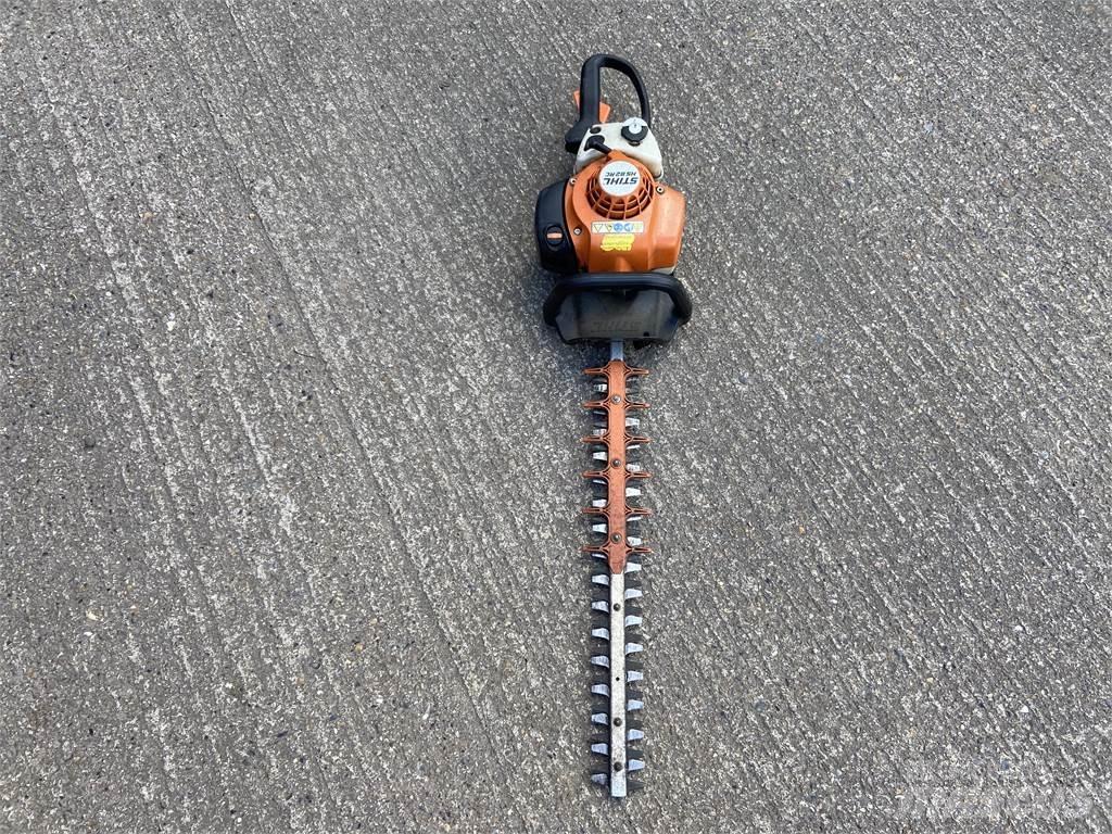 Stihl HS 82 RCE Autres équipements pour tracteur