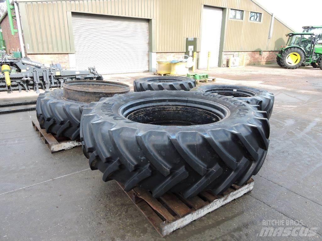 Stocks DUAL Pneus, roues et jantes