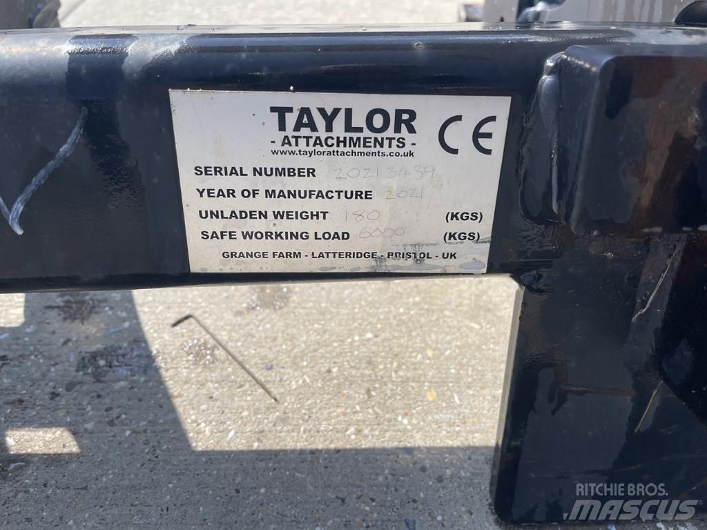 Taylor HEADSTOCK Télescopique agricole