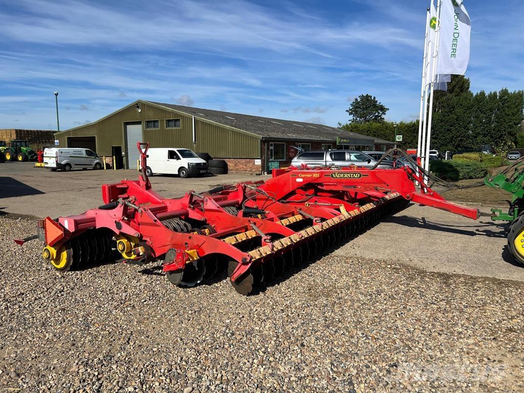 Väderstad CR925 Charrue non réversible