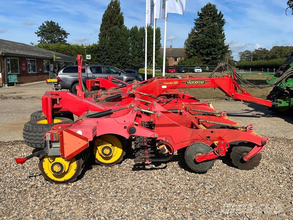 Väderstad CR925 Charrue non réversible