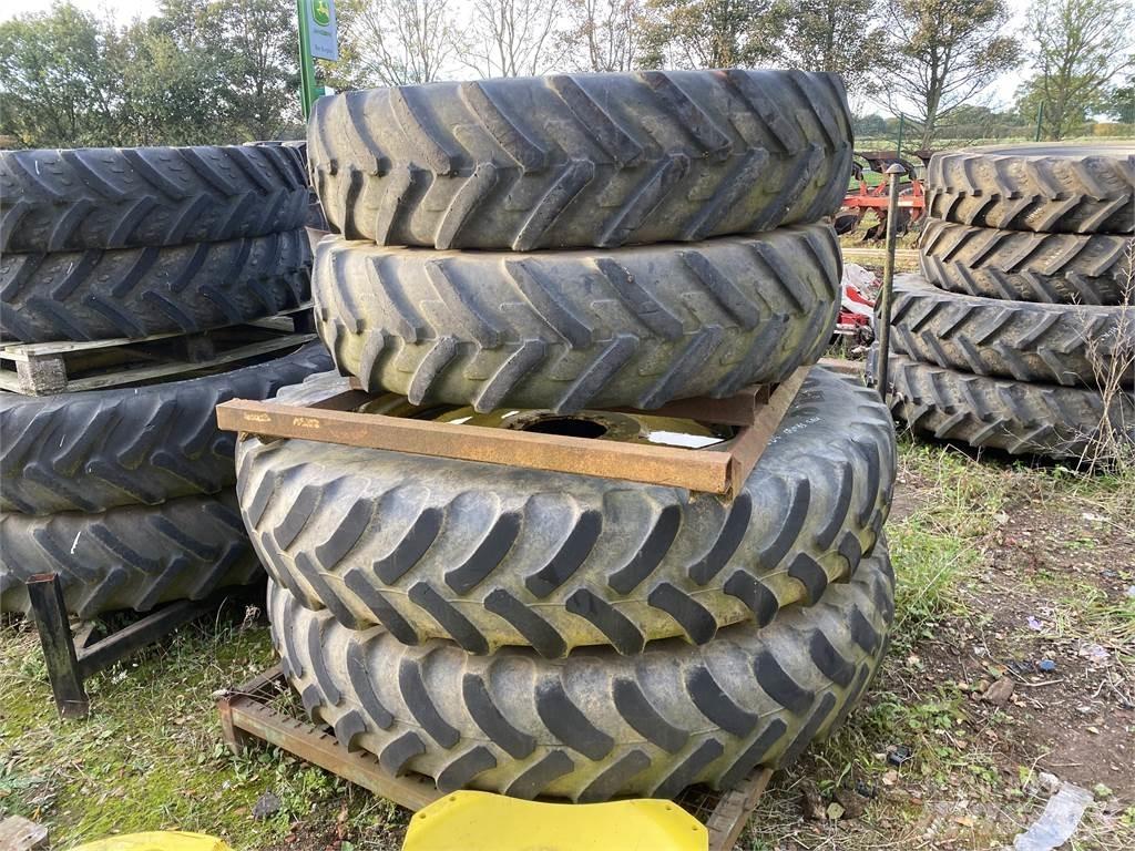  WHEELS Pneus, roues et jantes