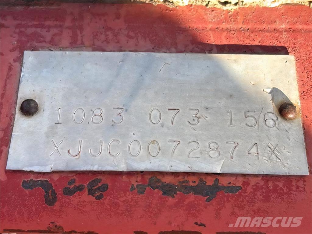Case IH 1083 Moissonneuse batteuse