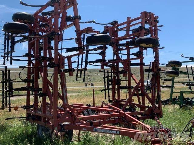 Case IH 5850 Vibroculteur
