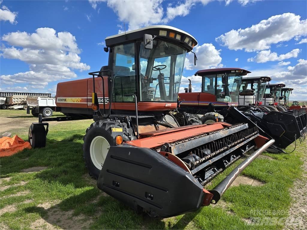 Hesston 8450 Andaineur