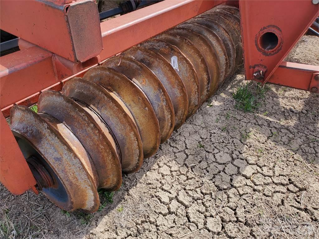 Kewanee 1500 Vibroculteur