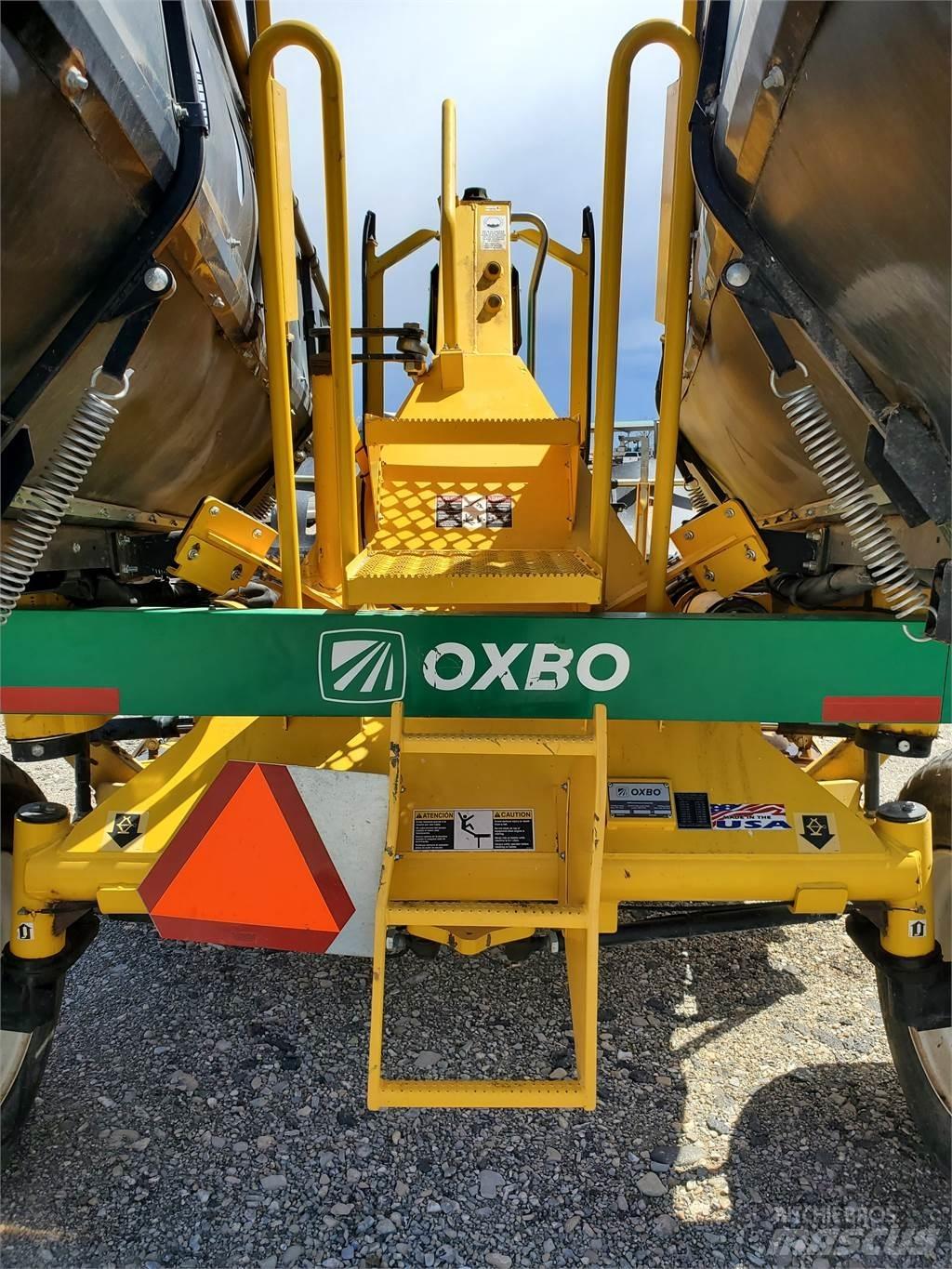 Oxbo 2334 Enrubanneuse