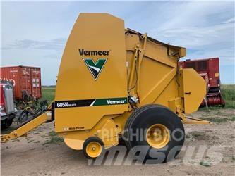 Vermeer 605N Presse à balle ronde