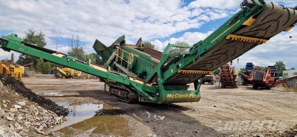 McCloskey R230 Crible