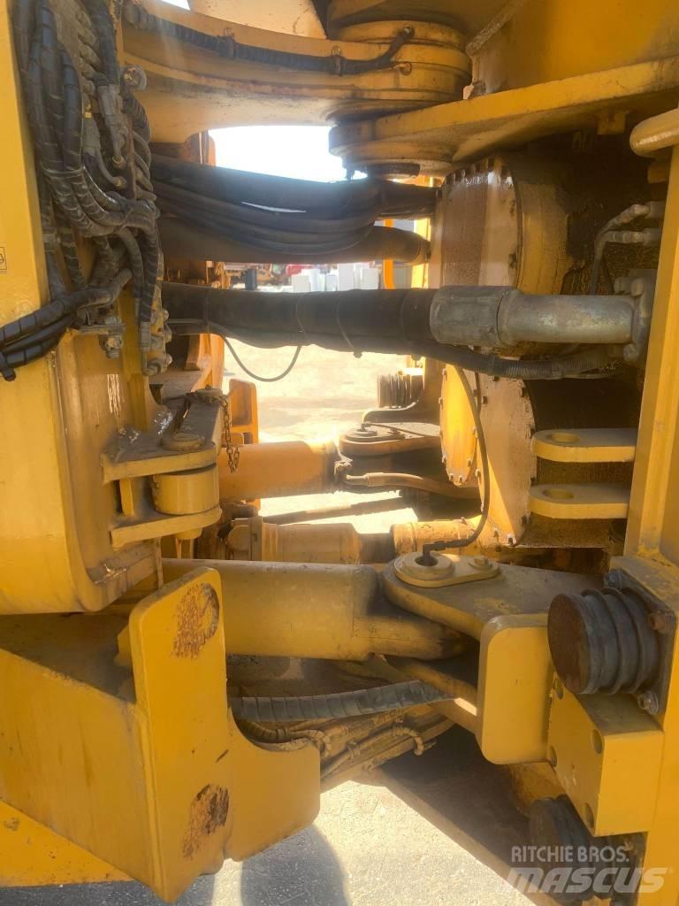 Volvo L330C Chargeuse sur pneus
