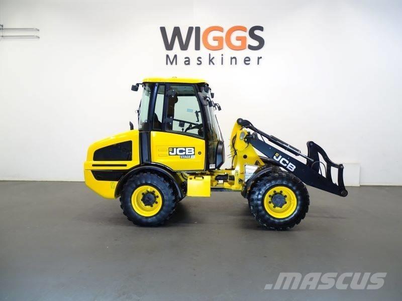 JCB 407 Chargeuse sur pneus