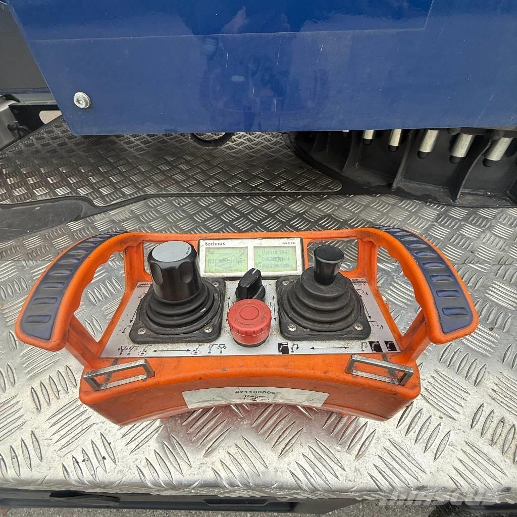 Böcker AHK 36/2400 Autre grue