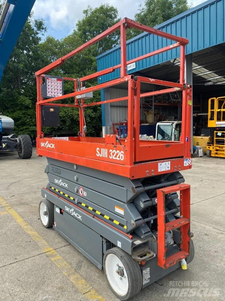 SkyJack SJ 3226 Nacelle ciseaux