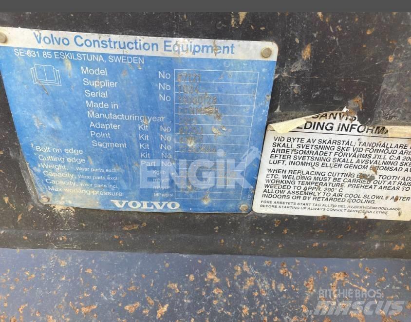 Volvo Godet Chargeuse sur pneus
