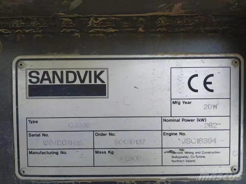 Sandvik QJ330 Concasseur mobile