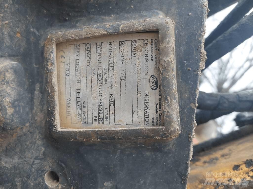 Hyundai R55W-9A Pelle sur pneus