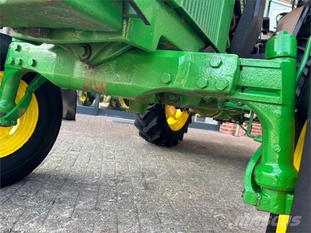 John Deere 1640 Tracteur