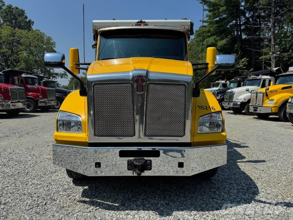 Kenworth T 880 Camion benne