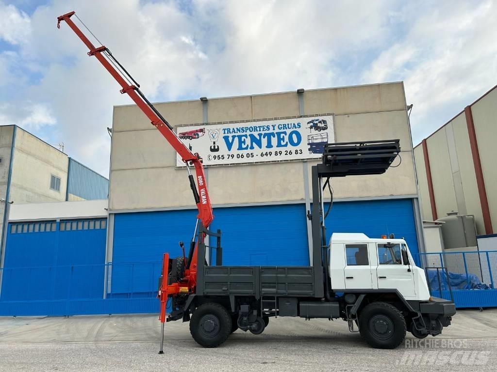 IPV FERROVIARIO Camion plateau ridelle avec grue