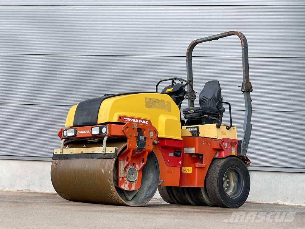 Dynapac CC1300C Rouleaux monocylindre