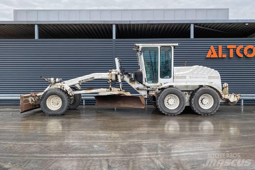 New Holland F156.6 Niveleuse