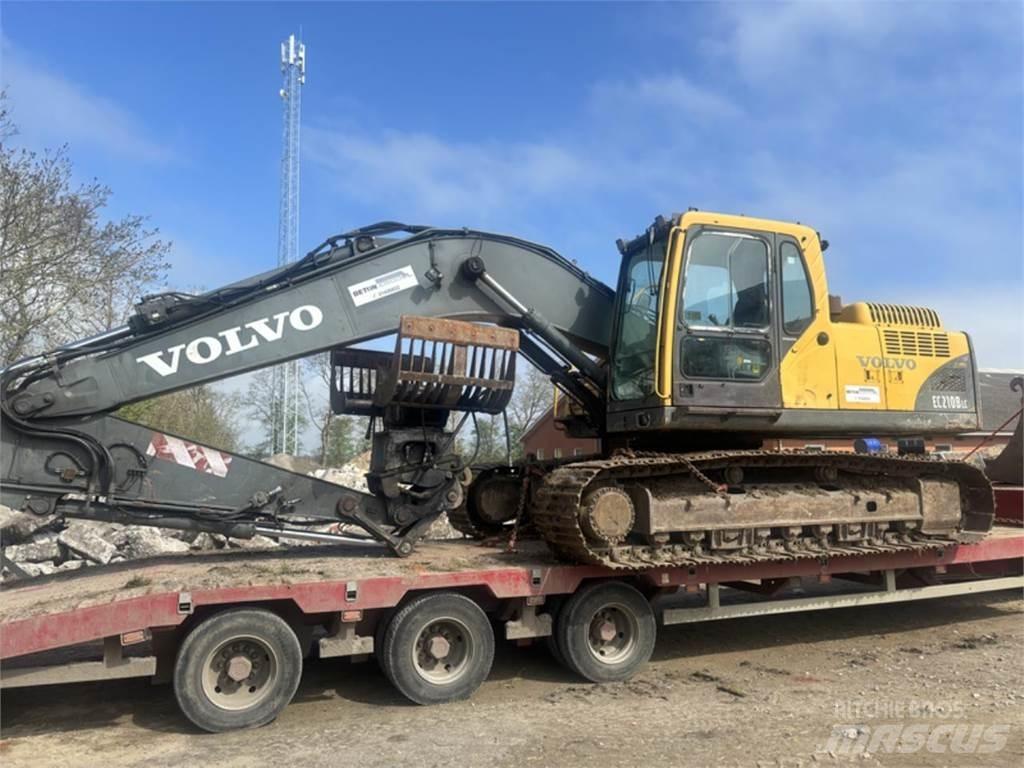 Volvo EC210BLC Pelle sur chenilles