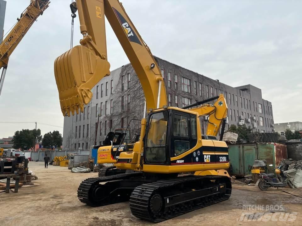 CAT 320 B L Pelle sur chenilles