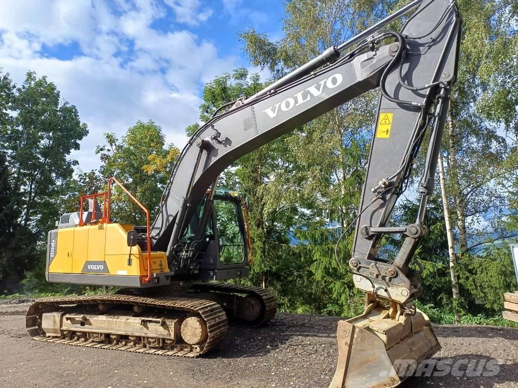 Volvo EC 220 E Pelle sur chenilles