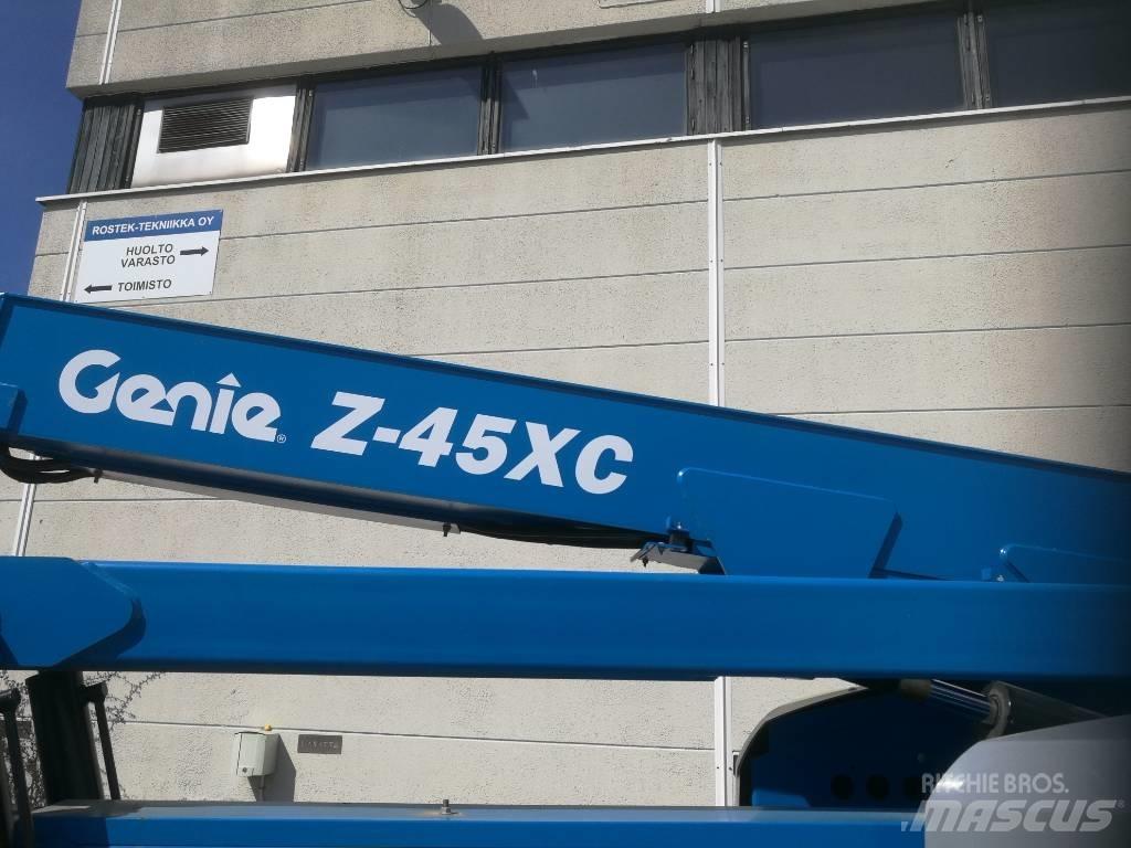 Genie Z 45XC Nacelles articulées