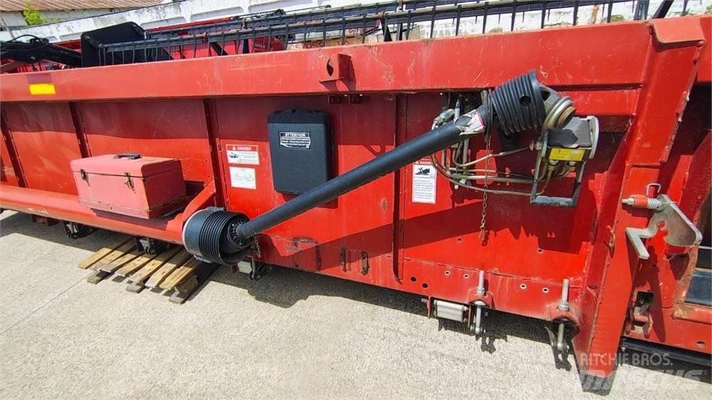 Case IH 3020 Tête d'abattage / ébranchage