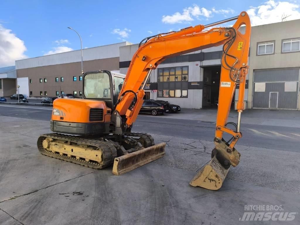 Doosan DX 85 R-3 Mini pelle 7t-12t
