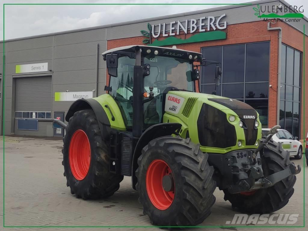 CLAAS Axion 850 Tracteur