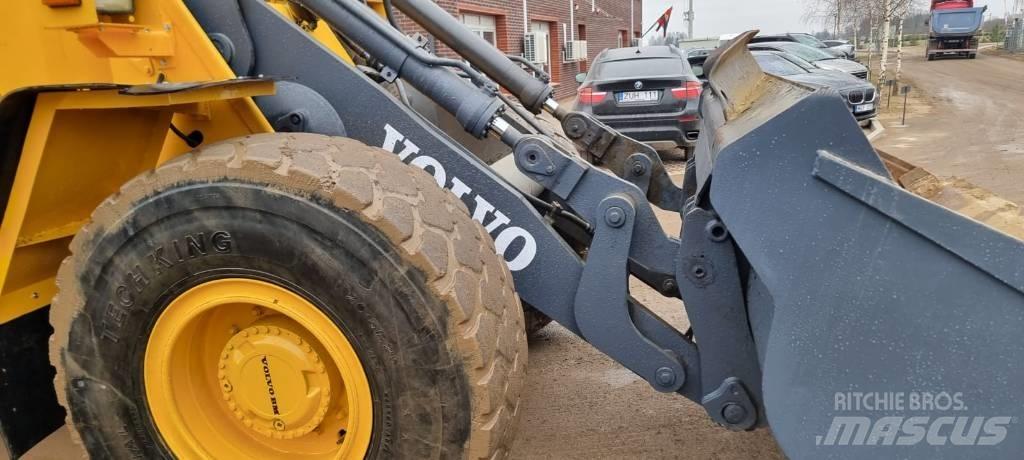 Volvo L 90 B Chargeuse sur pneus