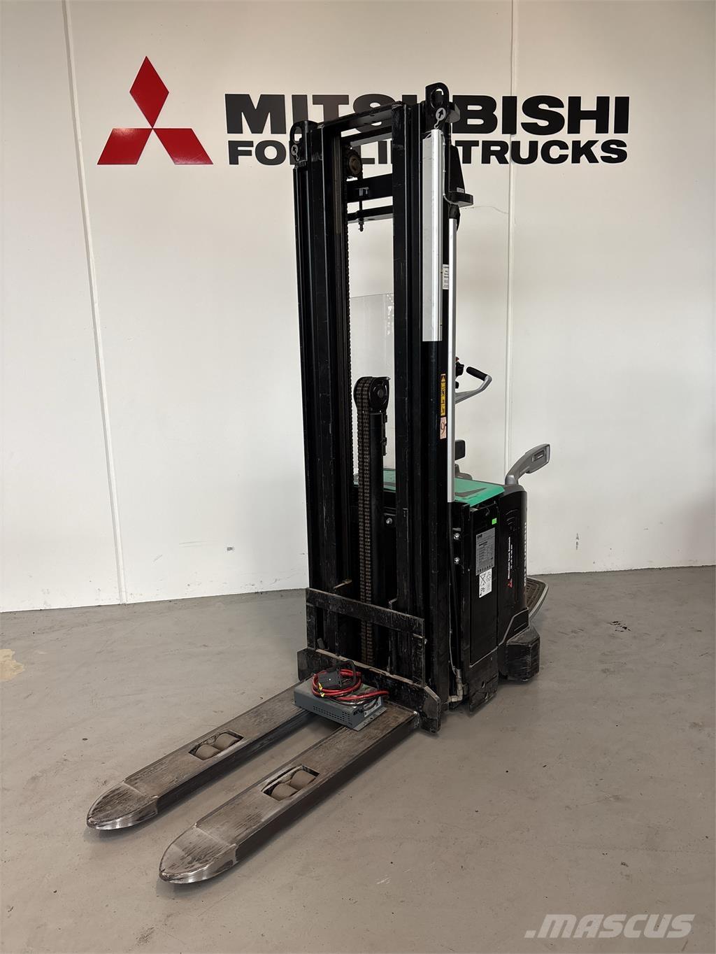 Mitsubishi SBV16N Gerbeurs Automoteurs