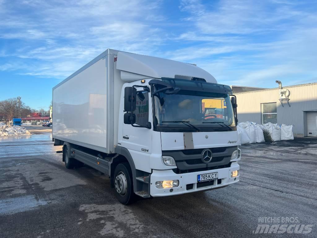 Mercedes-Benz ATEGO Camion Fourgon