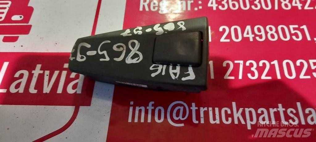 Volvo FH 12.  20568858 Cabines