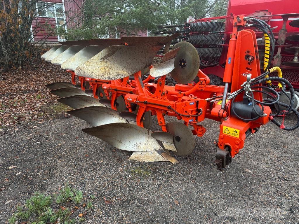Kuhn Vari-Master 122 Charrue réversible
