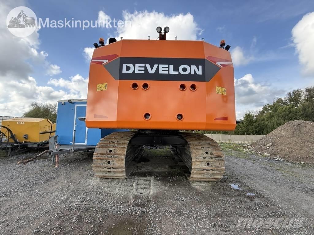 Develon 800 LC Pelle sur chenilles