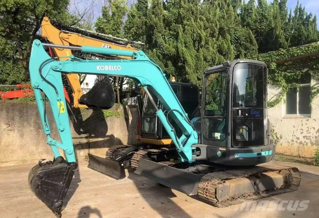 Kobelco SK 55 Mini pelle < 7t