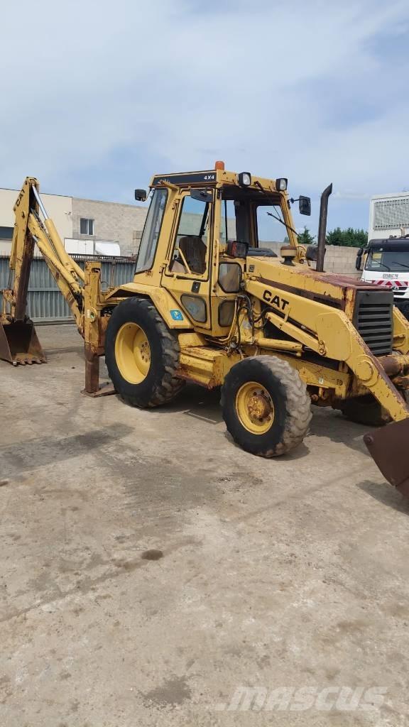 CAT 428 B 4x4 Tractopelle