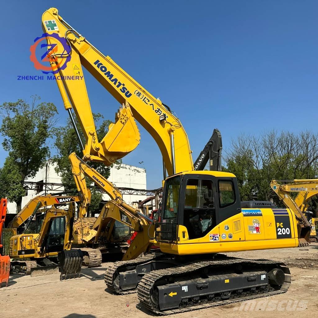 Komatsu PC 200 Pelle sur chenilles
