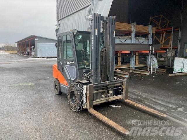 Doosan D35C-7 Chariots diesel