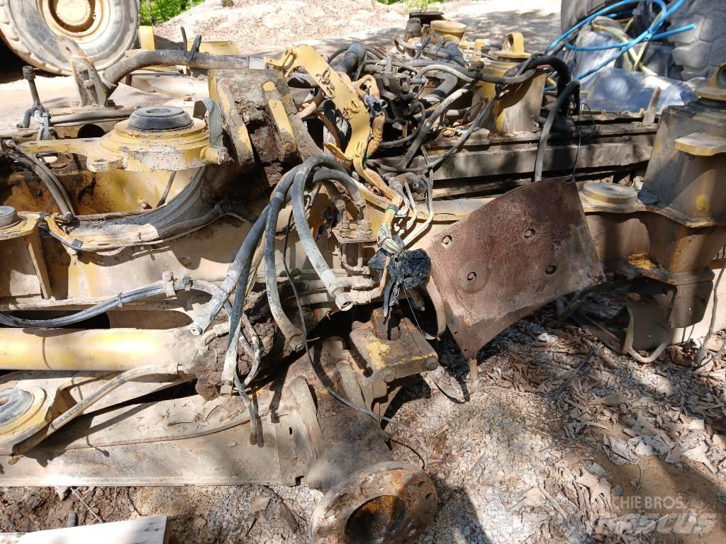 CAT 730 Tombereau articulé